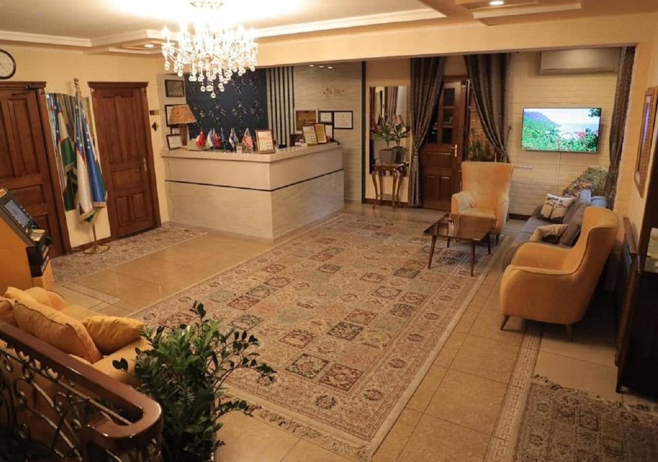 Hotel Bek Tashkent Esterno foto
