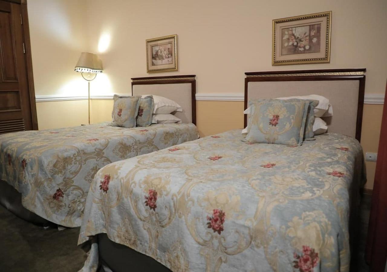Hotel Bek Tashkent Esterno foto