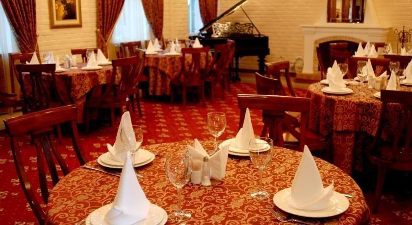Hotel Bek Tashkent Esterno foto