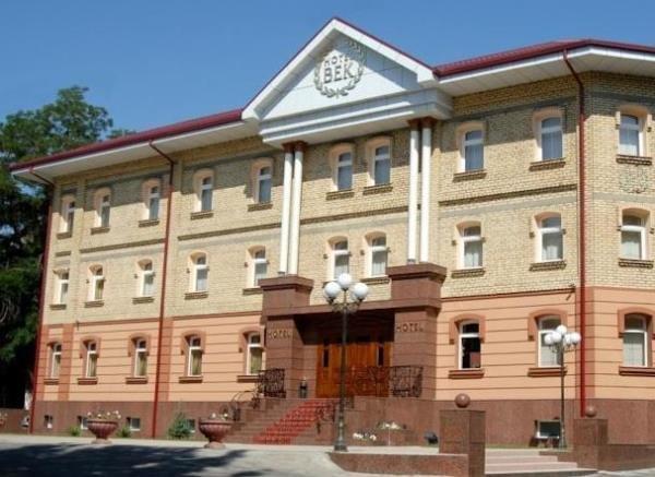 Hotel Bek Tashkent Esterno foto